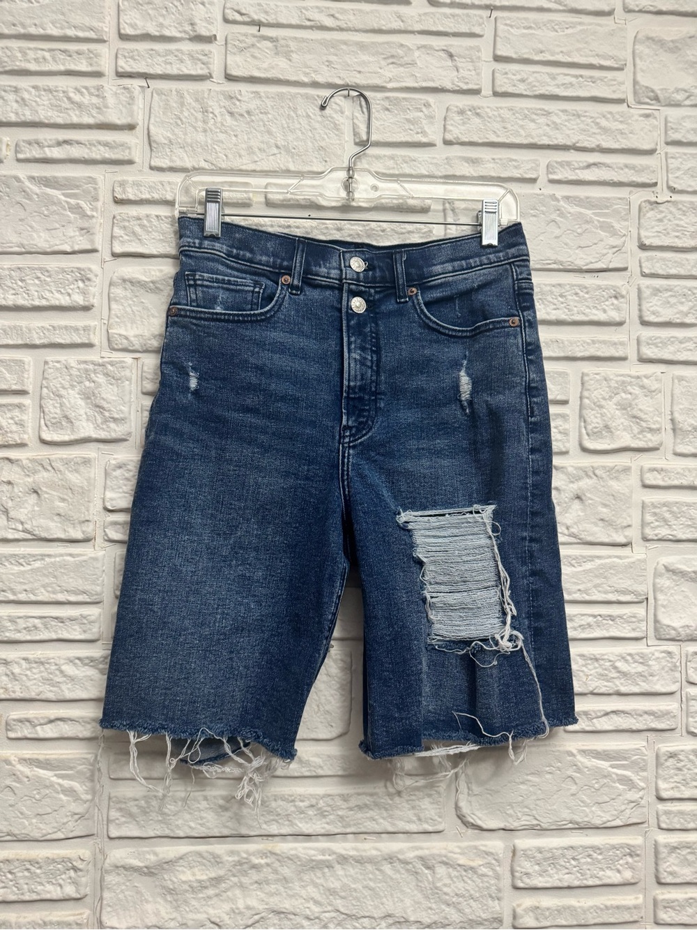 Express Distressed Denim 90s Bermuda Shorts - Dark Blue